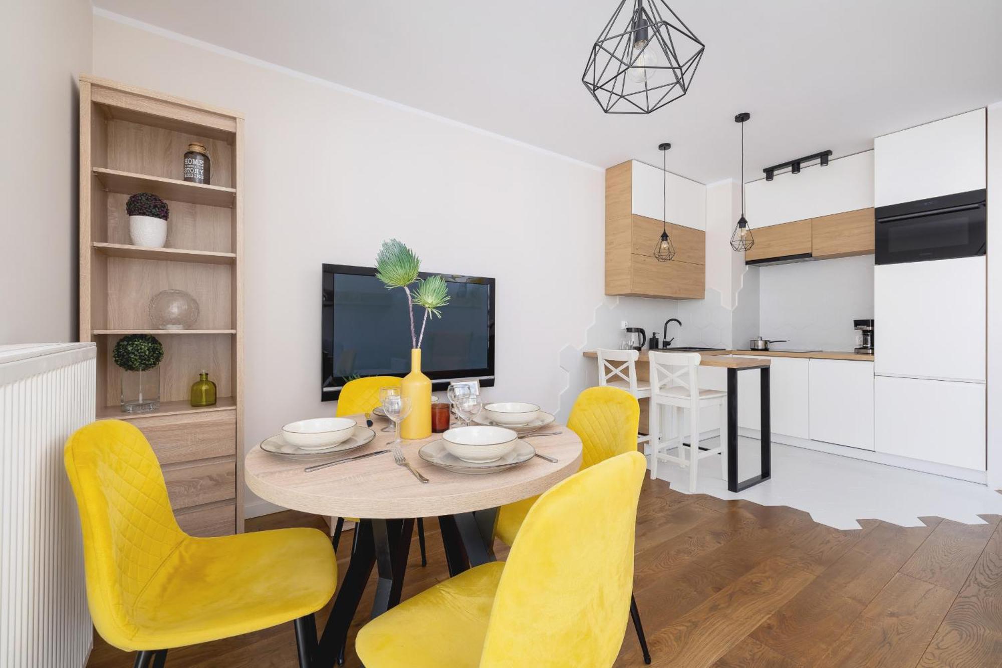 Przytulny Apartament Na Wroclawskiej Z Parkingiem W Krakowie By Noclegi Renters Екстер'єр фото